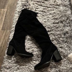 Steve Madden Black Suede knee high boots